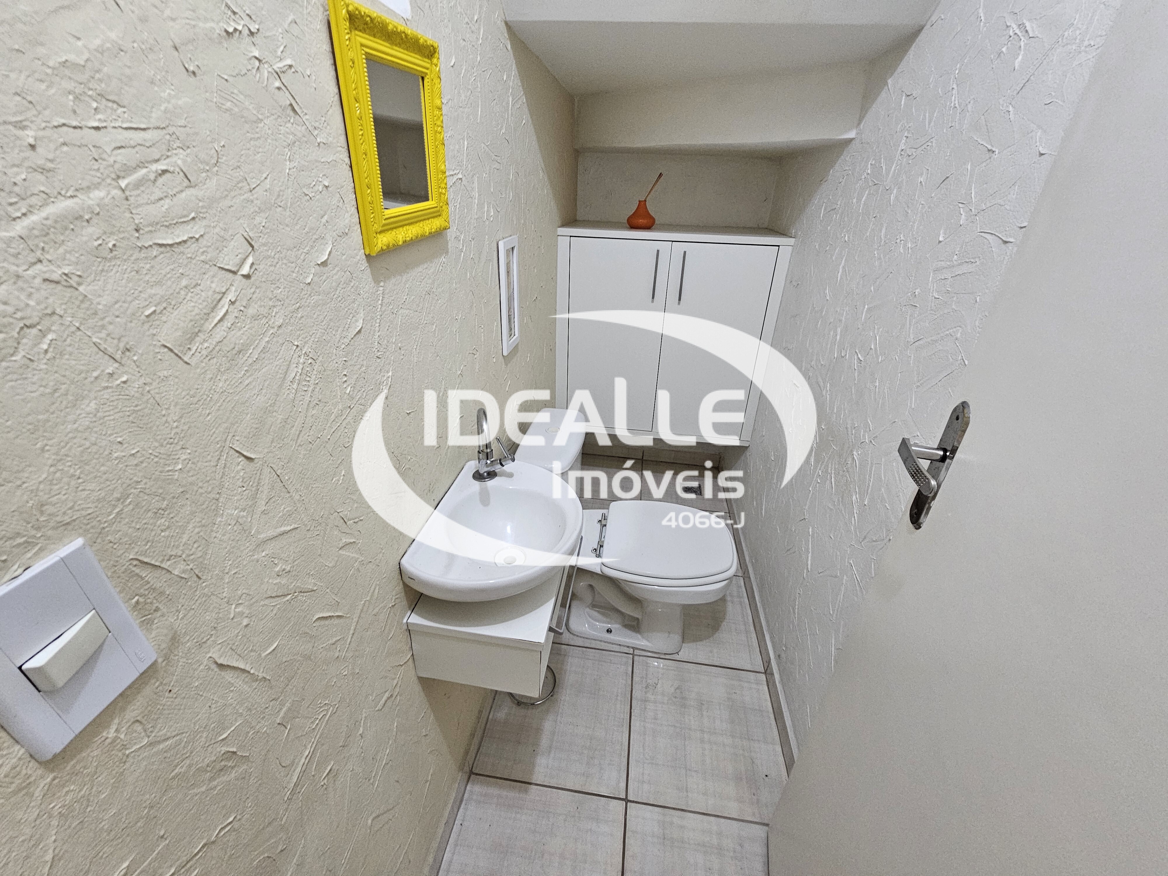 CONDOMÍNIO NAPOLI