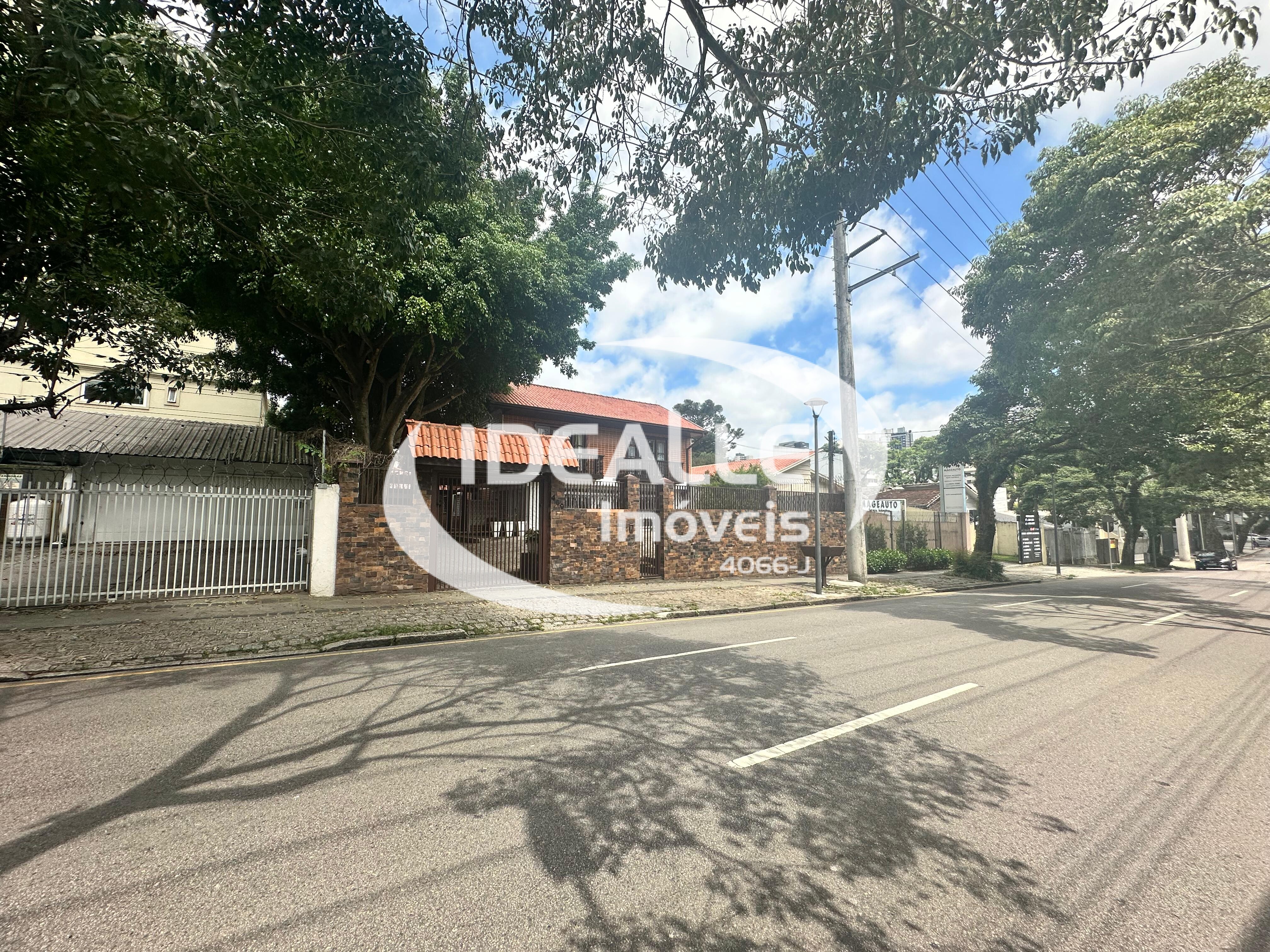 Casa Comercial Água Verde